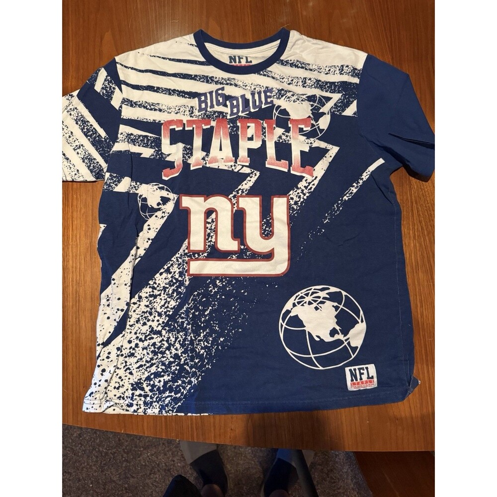 NWT Men’s NFL X Staple New York Giants Multicolor T Shirt Size Large